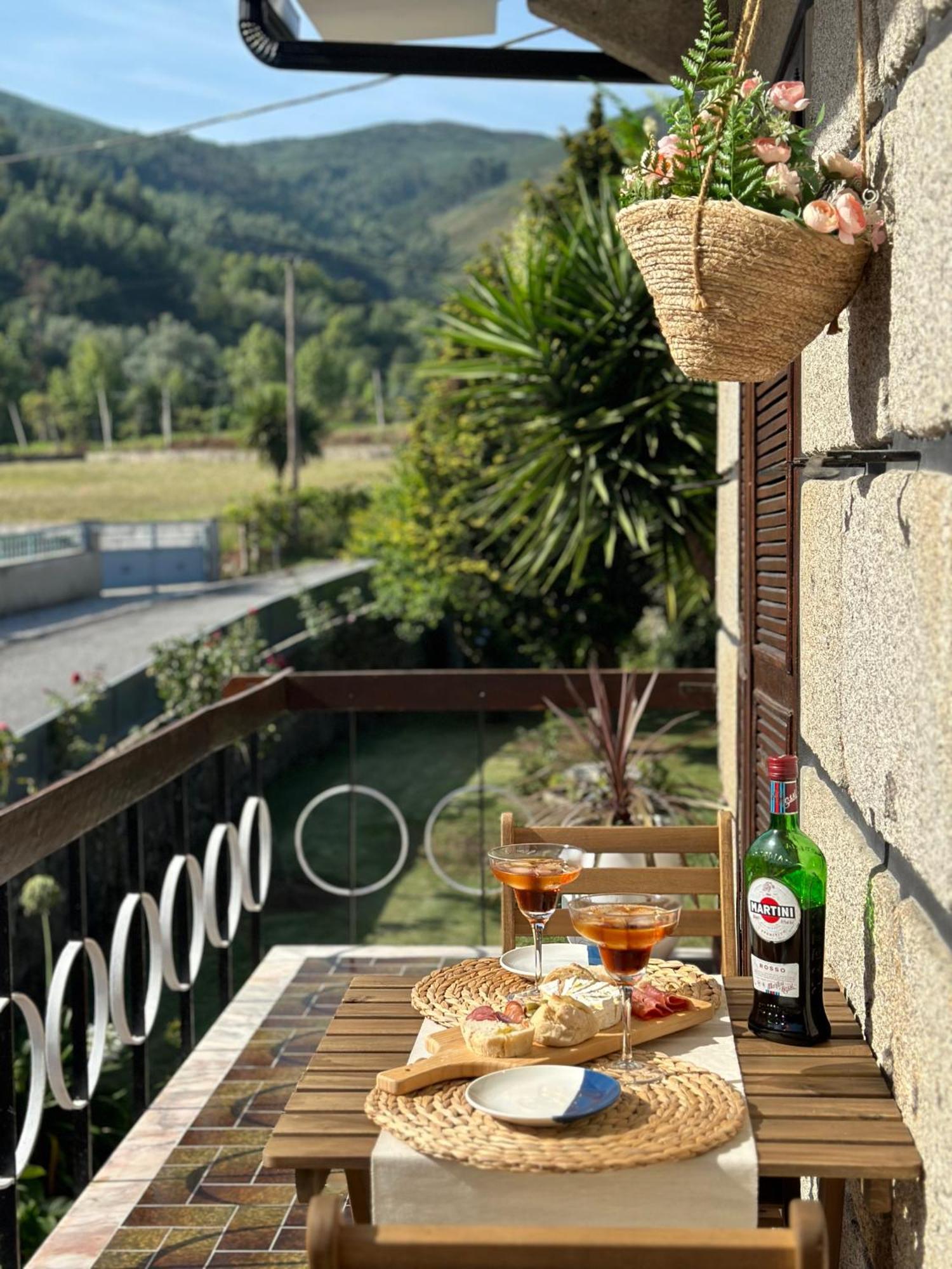 Vila Guia In Valdreu Braga Bagian luar foto
