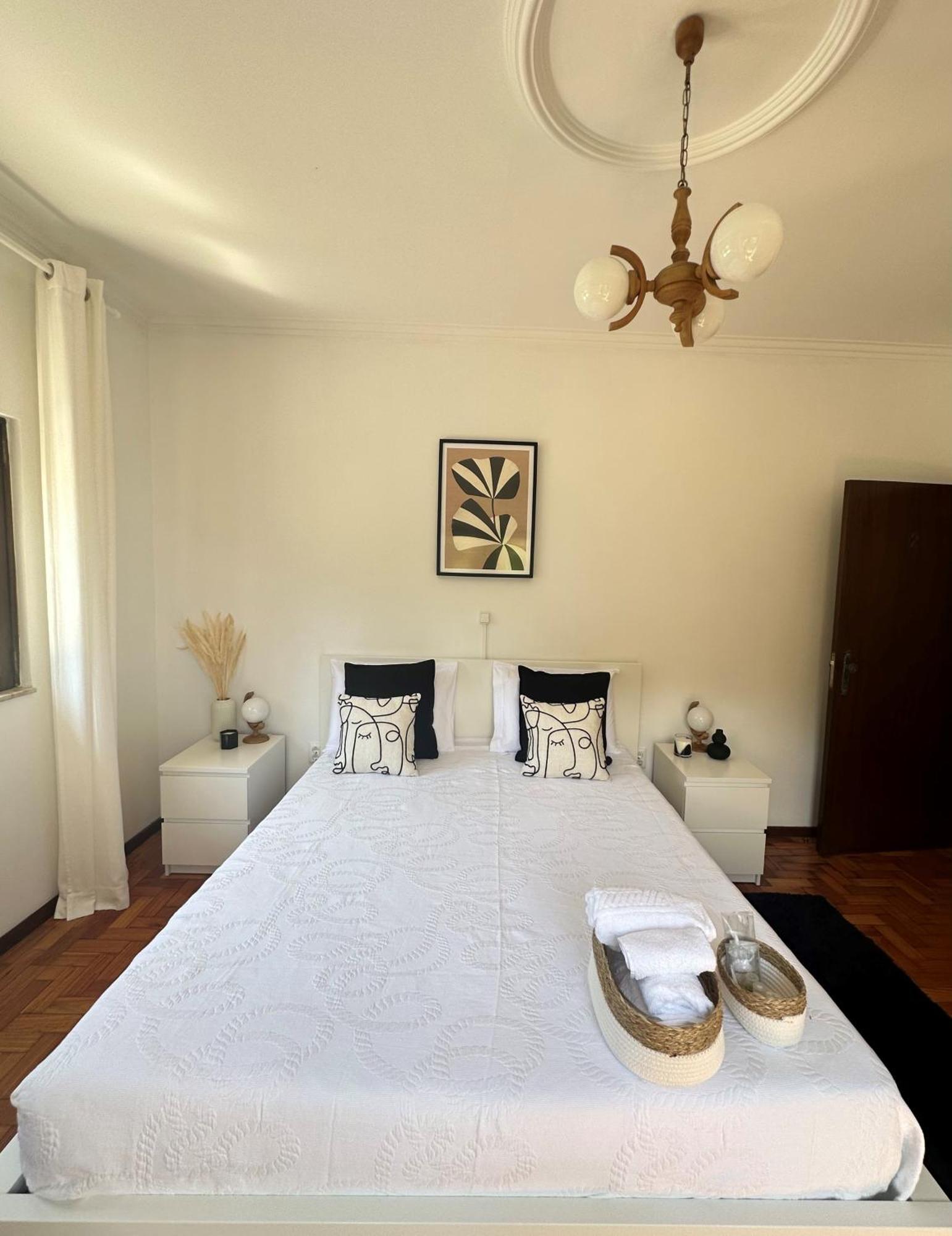 Vila Guia In Valdreu Braga Bagian luar foto